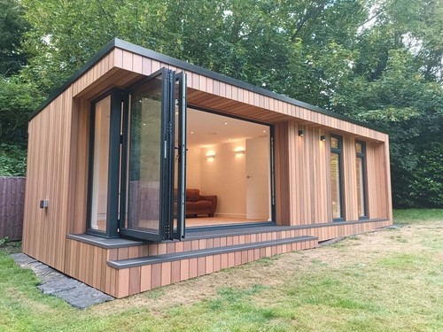 Insulated garden room - room, /