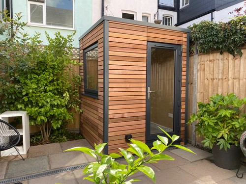 1 8m garden - 1.8m, x